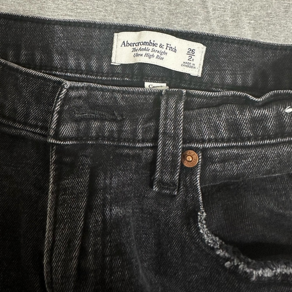 Abercrombie jeans
